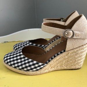 Checkered Wedge Heels
